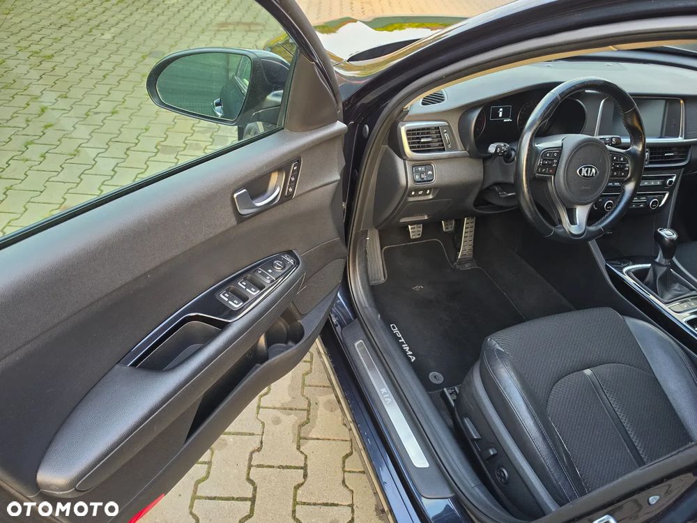 Kia Optima 1.7 CRDI L - 17