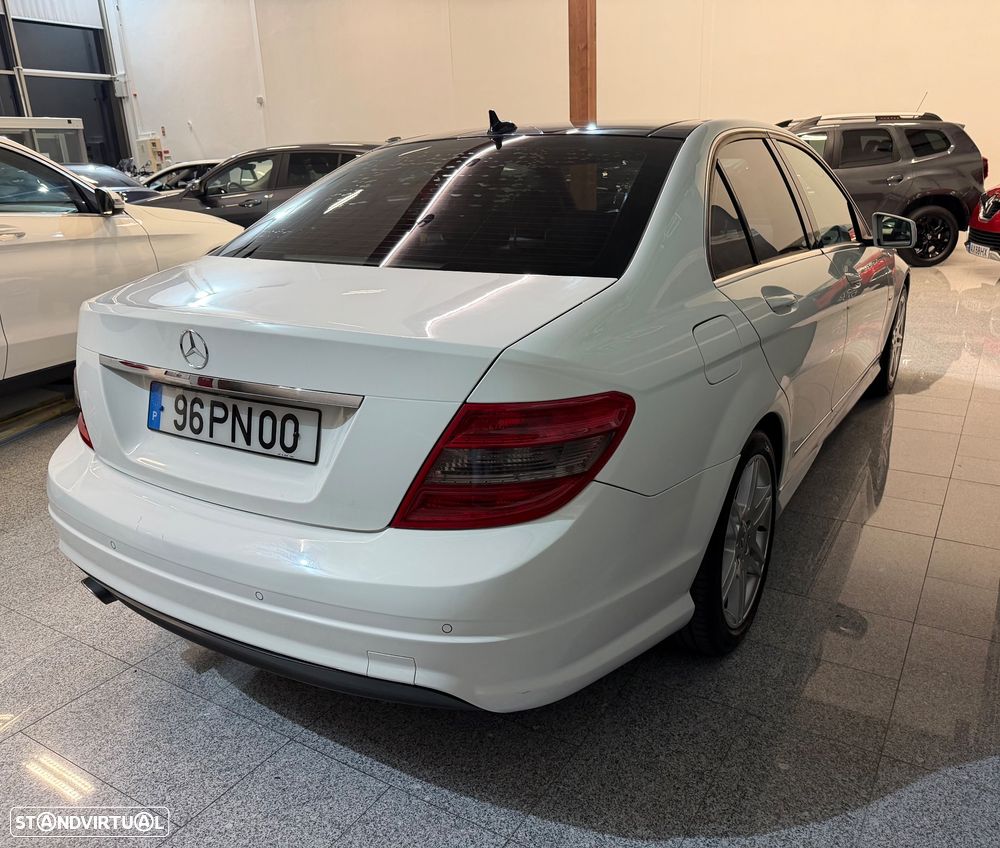 Mercedes-Benz C 220 CDI DPF BlueEFFICIENCY SPORT EDITION - 3