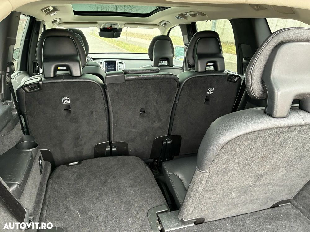 Volvo XC 90 - 27