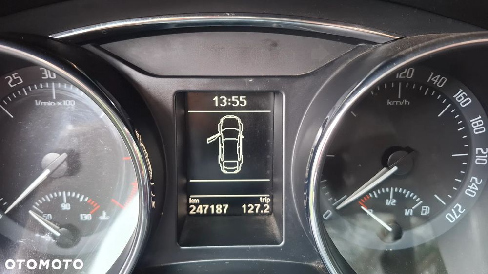 Skoda Superb 2.0 TDI Ambition - 8