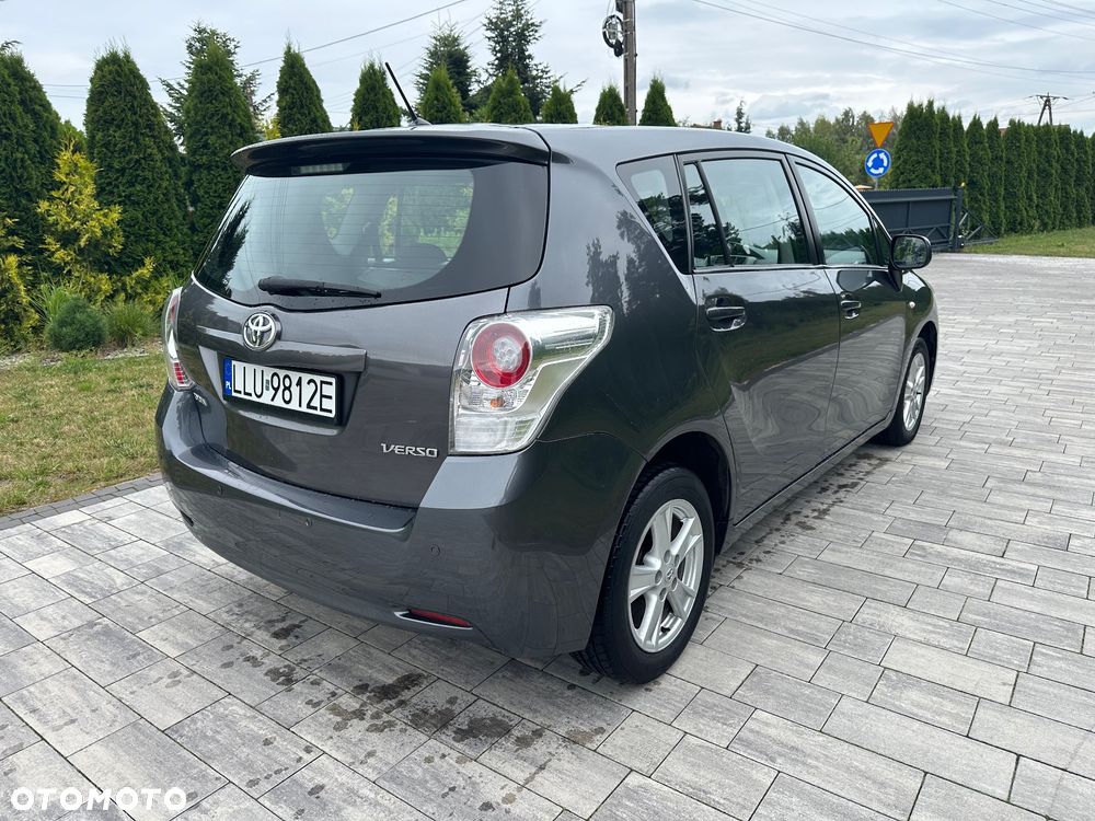 Toyota Verso 2.0 D-4D 2010 7os - 4