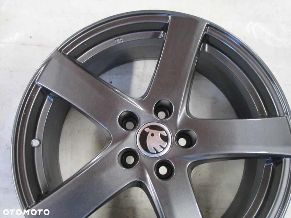 FELGI ALUMINIOWE 18 SKODA OCTAVIA II III OCTAVIA SCOUT II III SUPERB II III YETI KODIAQ KAROQ ET39 - 7