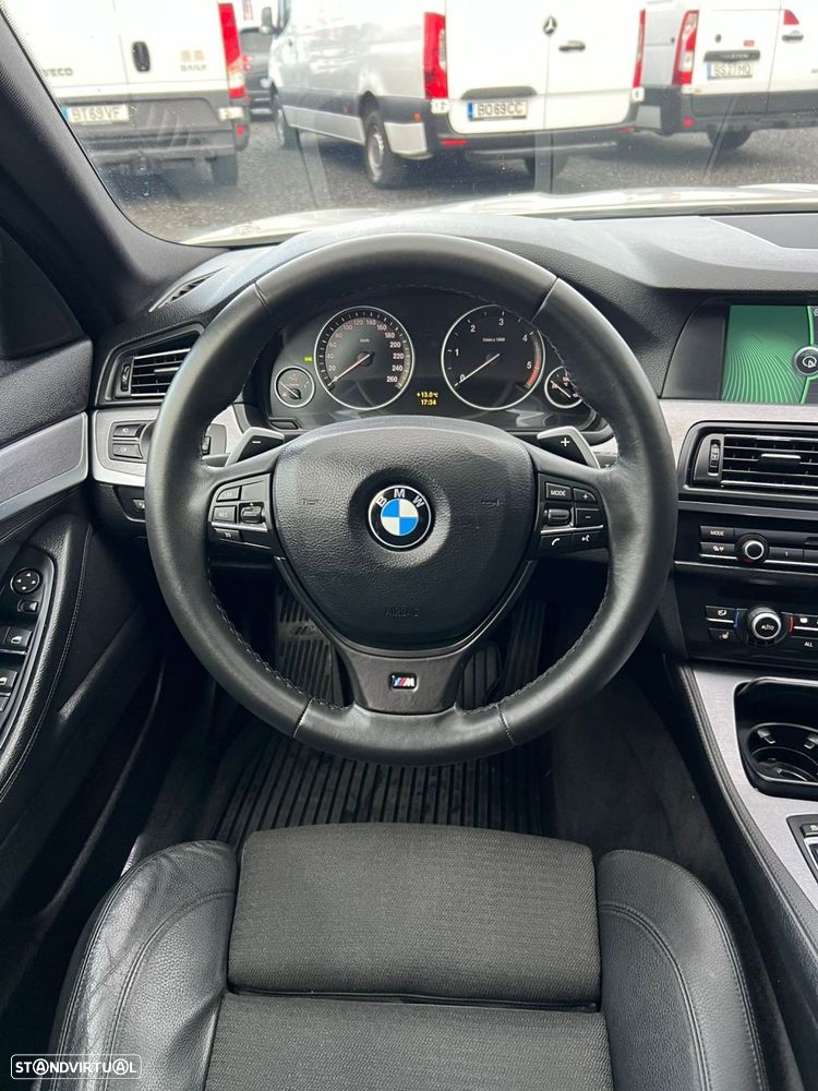BMW 520 d Pack M Auto - 31