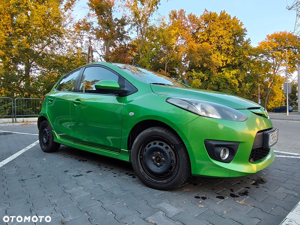 Mazda 2 - 3
