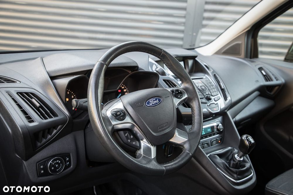 Ford Tourneo Connect 1.0 EcoBoost Start-Stop Titanium - 13