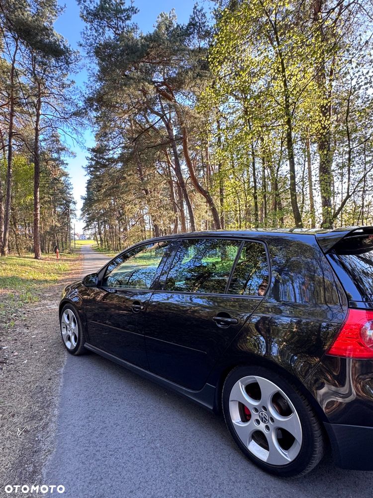 Volkswagen Golf 2.0 TSI GTI - 11