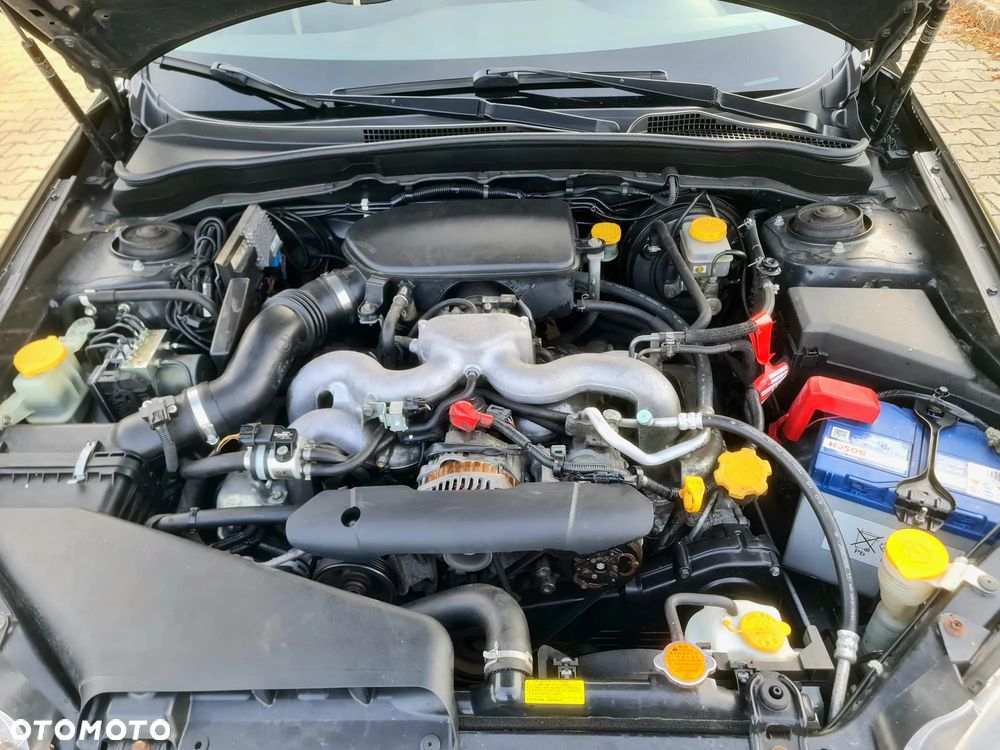Subaru Impreza 2.0 RS - 32