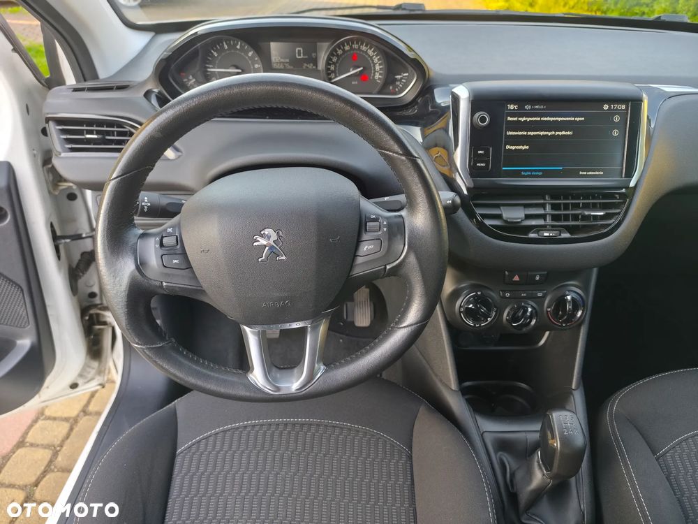 Peugeot 208 PureTech 82 Active - 23