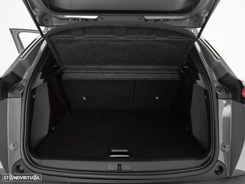 Peugeot 2008 1.2 PureTech Allure EAT8 - 13