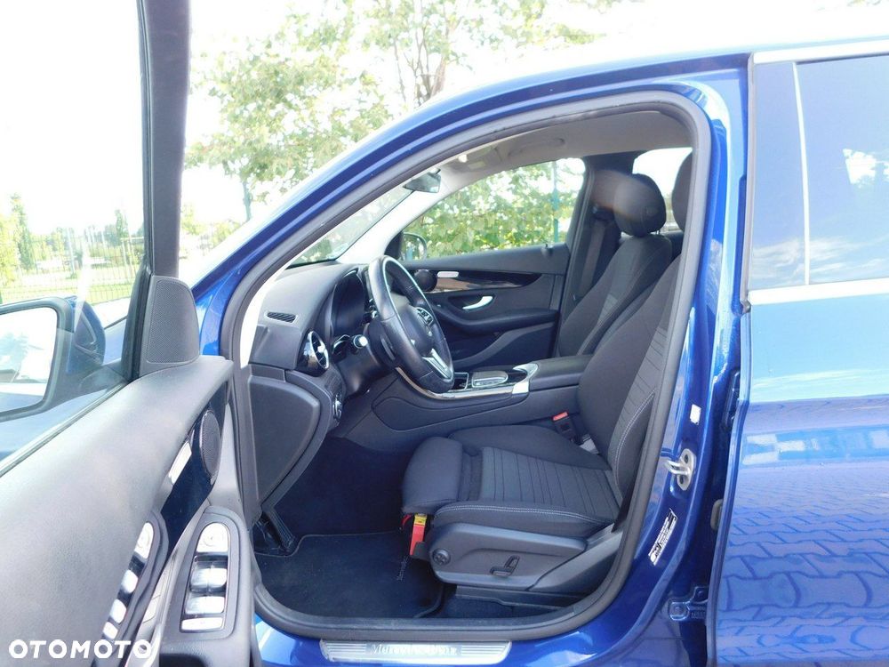 Mercedes-Benz GLC 200 d Business Edition - 16