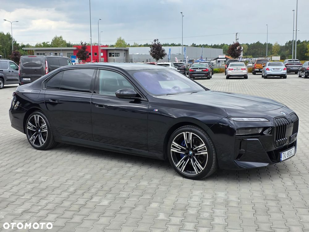 BMW Seria 7 740d xDrive mHEV sport - 26