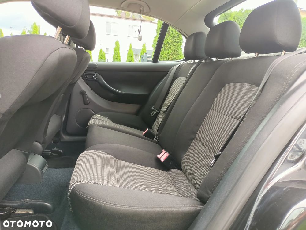 Seat Leon 1.6 Spirit - 9