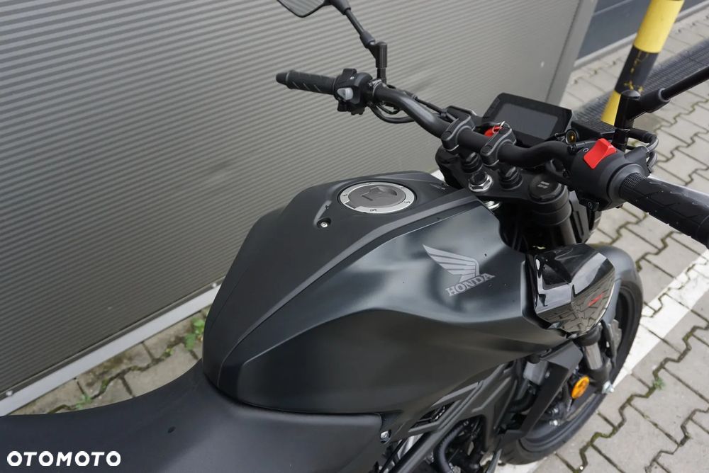 Honda CB - 20