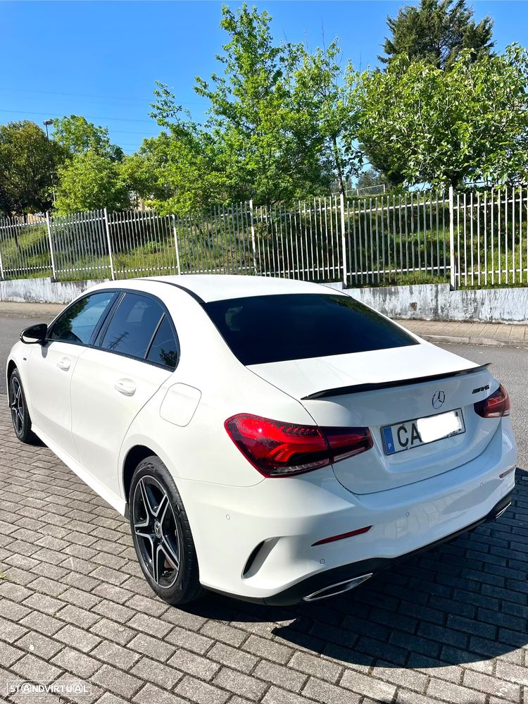 Mercedes-Benz A 250 Limousine e 8G-DCT AMG Line - 2