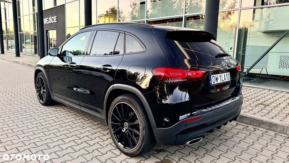 Mercedes-Benz GLA 200 d AMG Line - 6