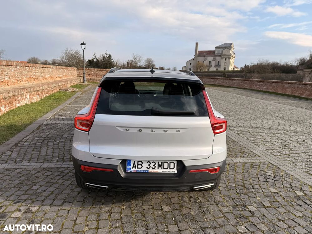 Volvo XC 40 - 6