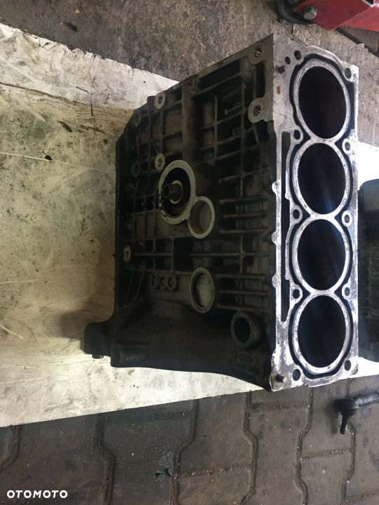 Blok silnika vw Golf IV Bora Seat Leon I 1.4 16V  AKQ AXP AHW - 3