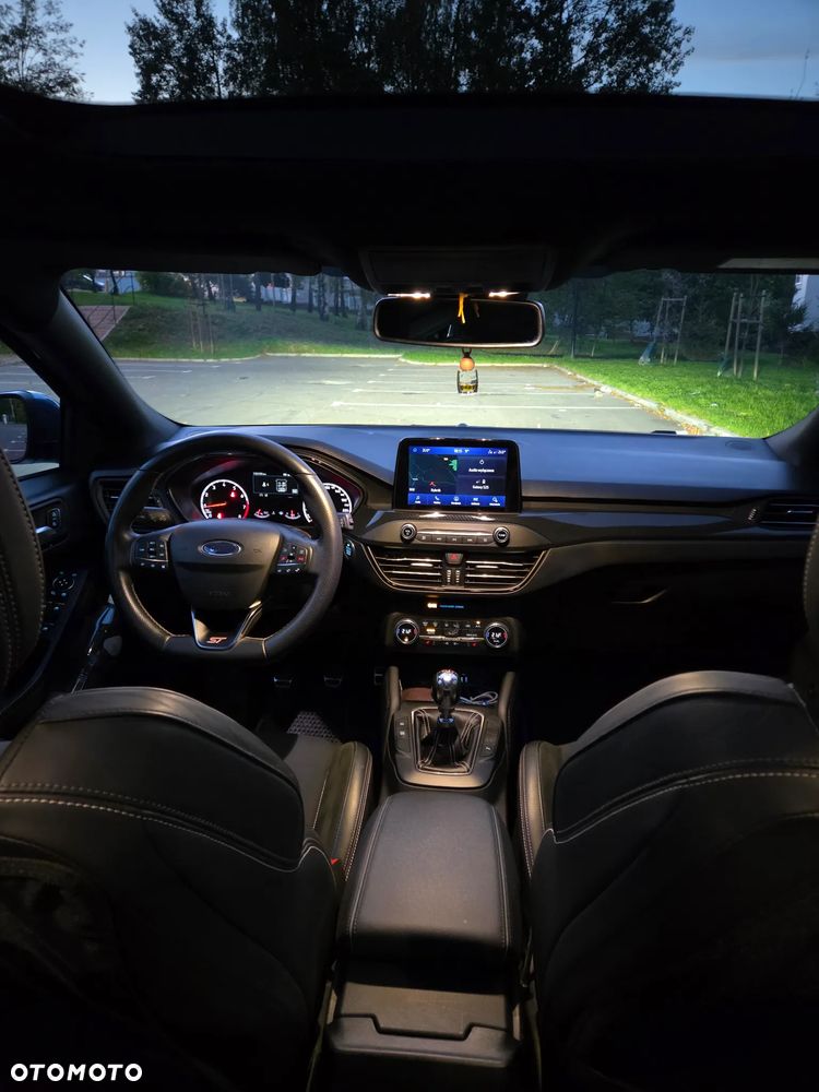 Ford Focus - 10