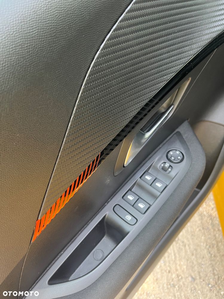 Peugeot 208 PureTech 100 Active Pack - 21