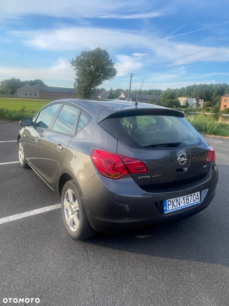 Opel Astra 1.7 CDTI - 5