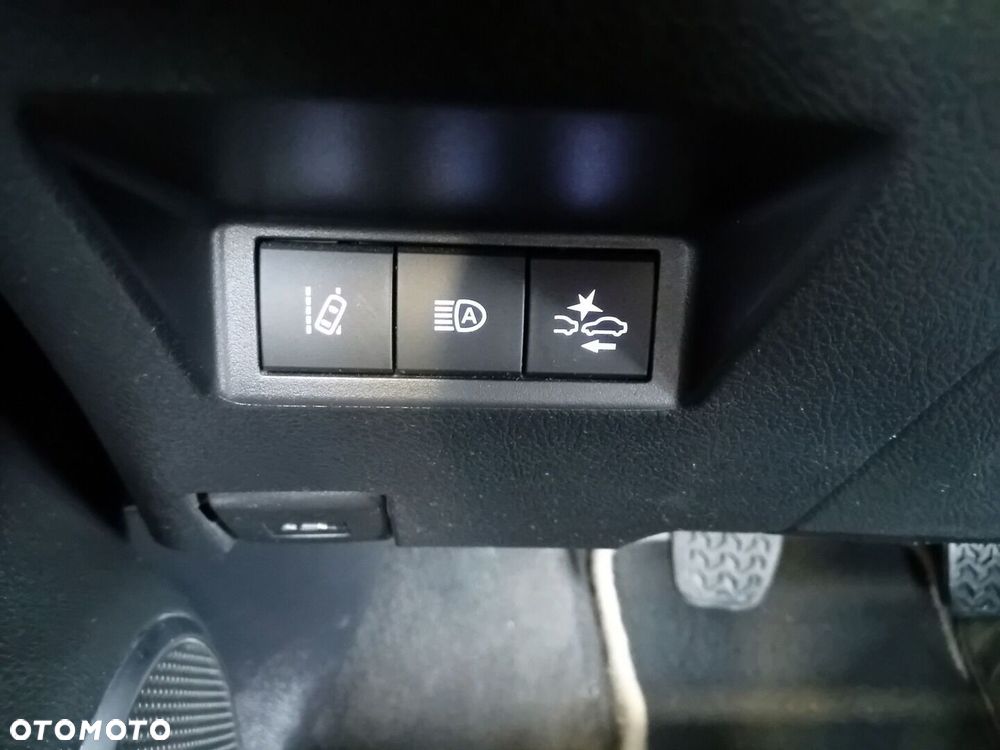 Toyota Yaris - 22