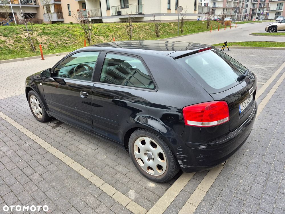 Audi A3 3-drzwiowe 1.6 Ambiente - 2