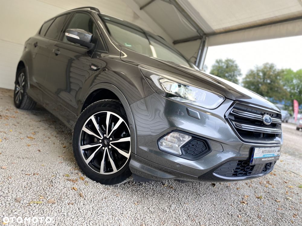 Ford Kuga 2.0 TDCi FWD ST-Line - 36
