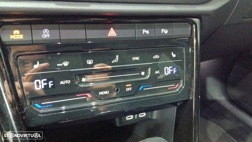 VW T-Roc 1.5 TSI R-Line DSG - 17