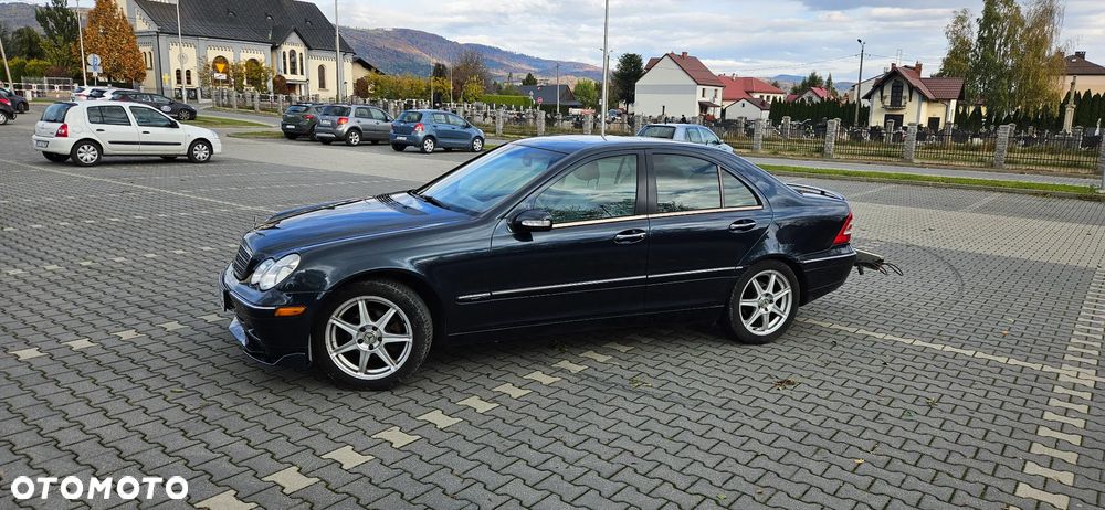 Mercedes-Benz Klasa C - 2
