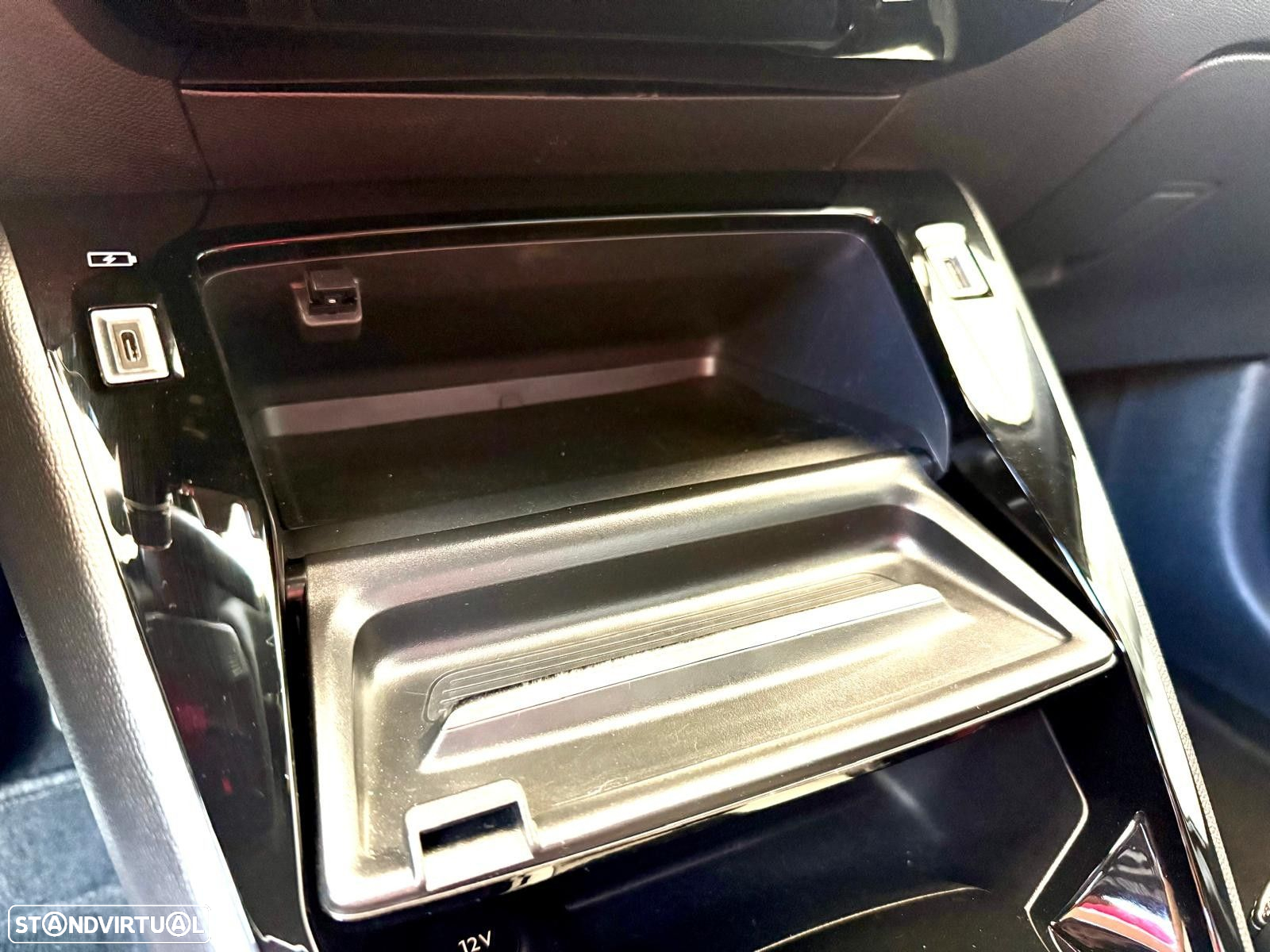 Peugeot e-208 50 kWh GT - 27