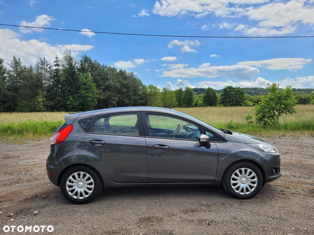 Ford Fiesta - 8