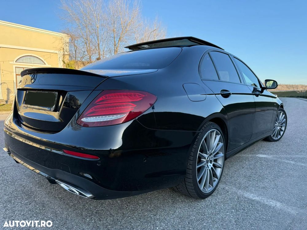 Mercedes-Benz E 200 d 9G-TRONIC AMG Line - 12