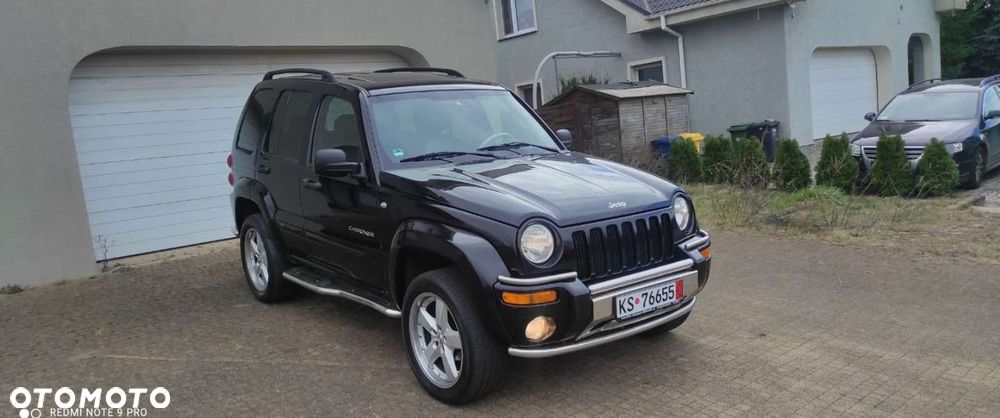 Jeep Cherokee - 1