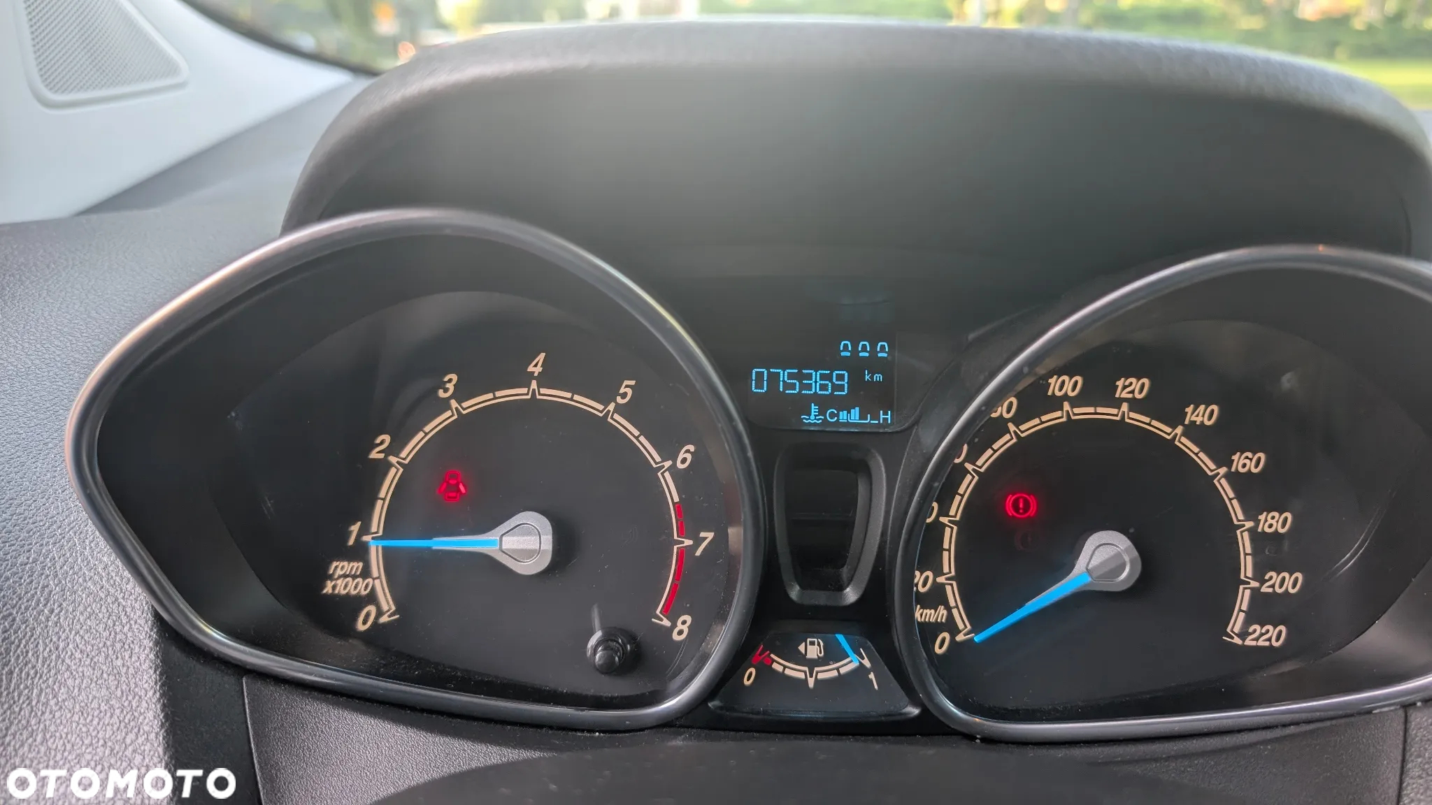 Ford Tourneo Courier 1.0 EcoBoost Titanium - 20