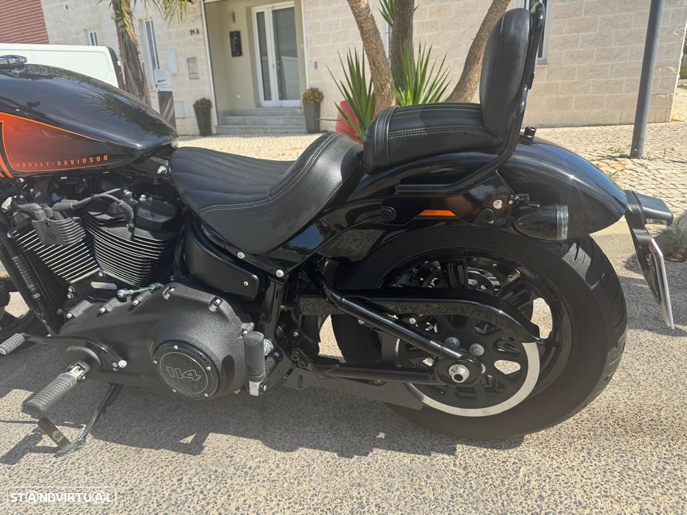 Harley-Davidson Street SOFTAIL FXBBS STREET BOB 114 - 17