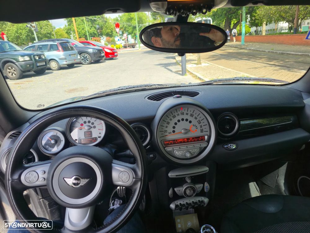 MINI Cabrio Cooper S - 9