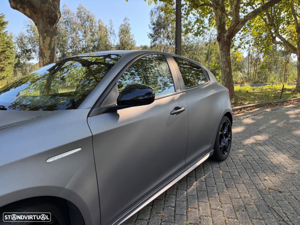 Alfa Romeo Giulietta 1.6 JTDM 16V TCT Lusso Ti - 9