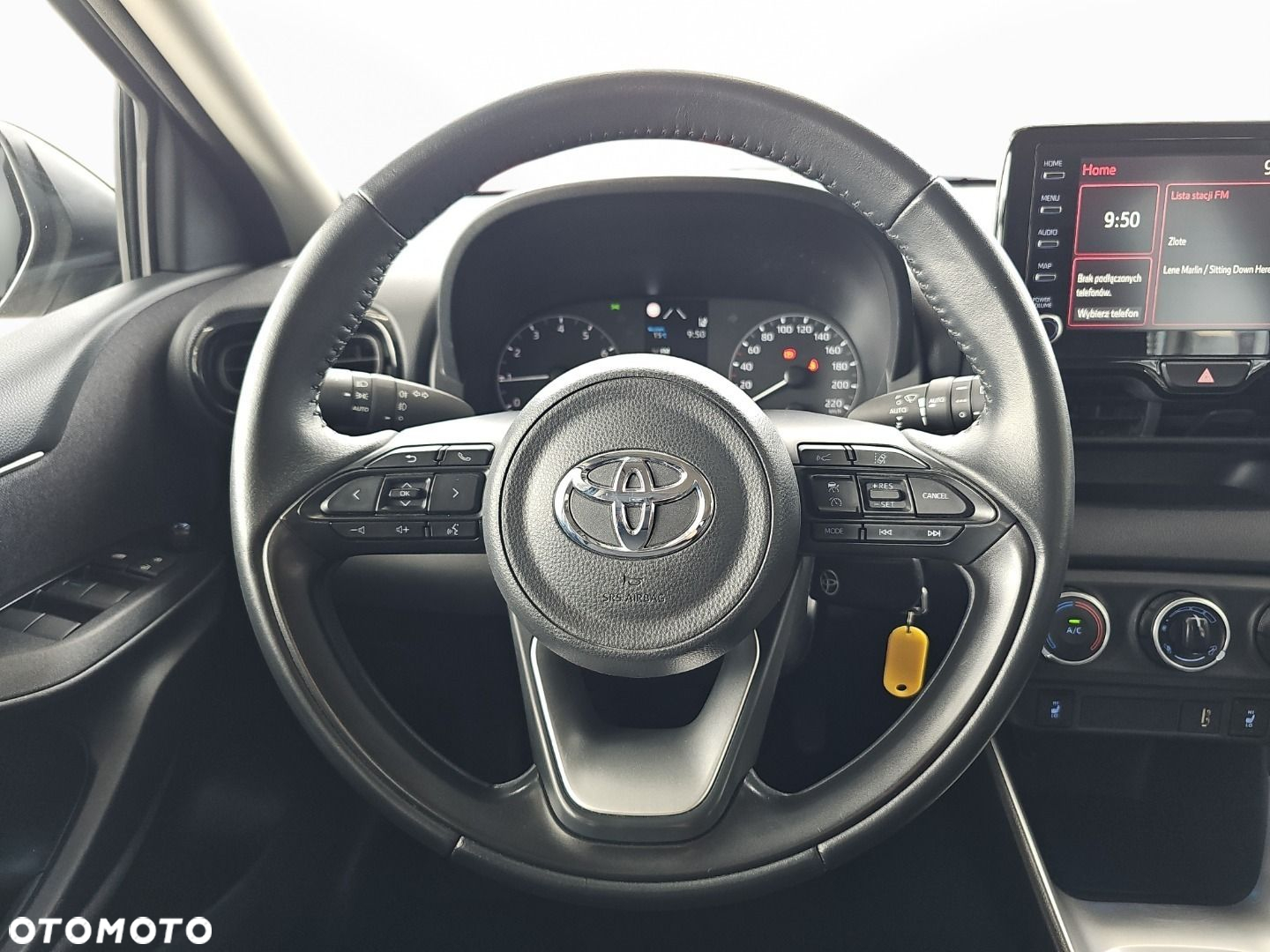 Toyota Yaris - 18