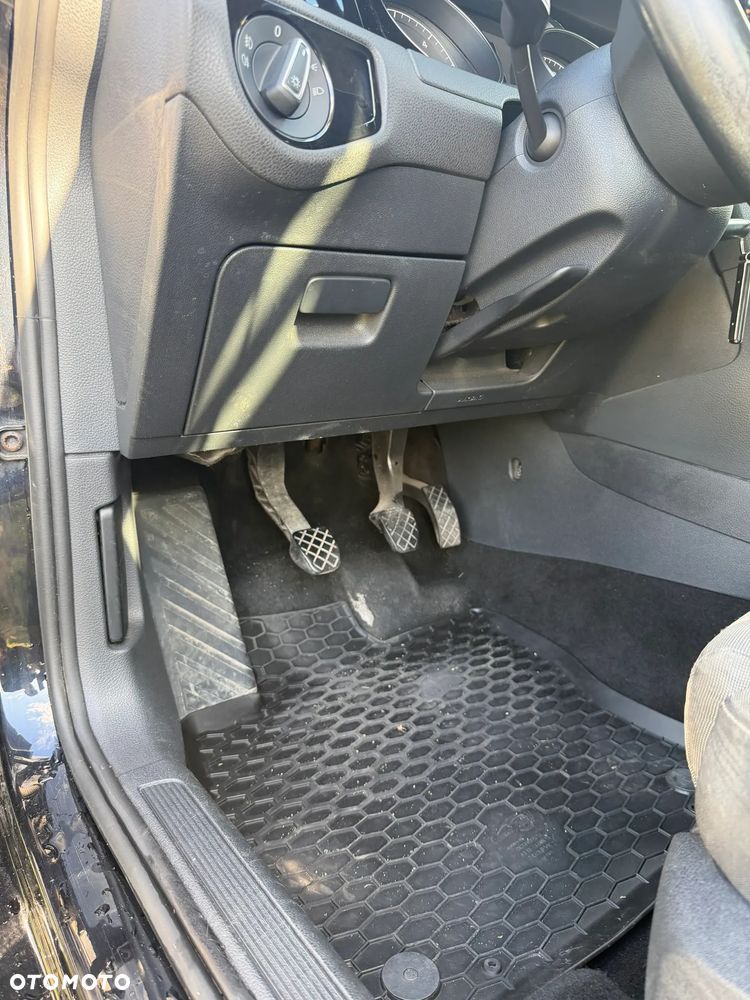 Volkswagen Golf 2.0 TDI BMT Highline - 16
