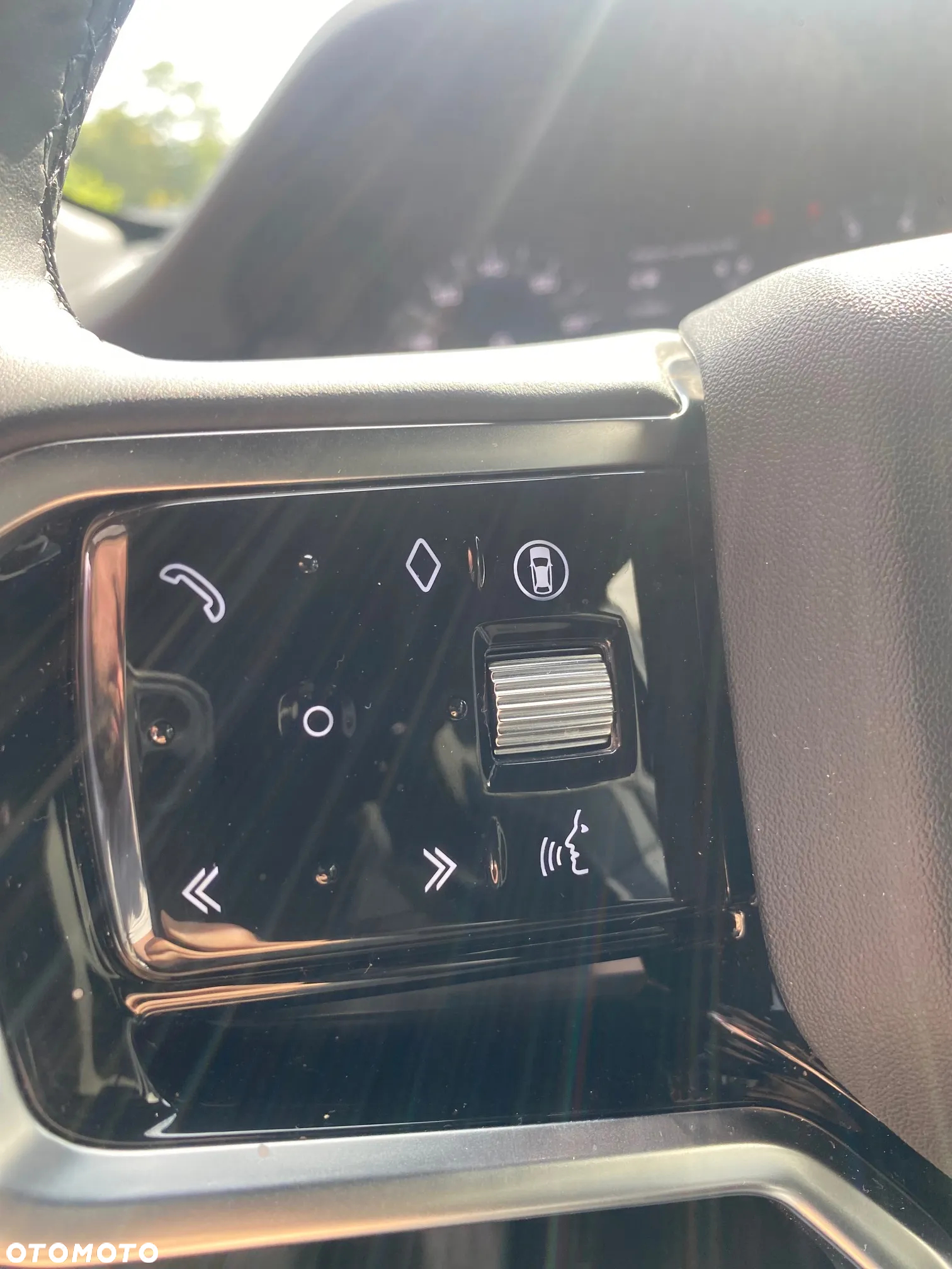 Land Rover Discovery Sport - 19