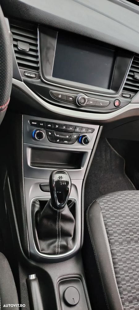 Opel Astra 1.5 D Start/Stop Sports Tourer Edition - 9