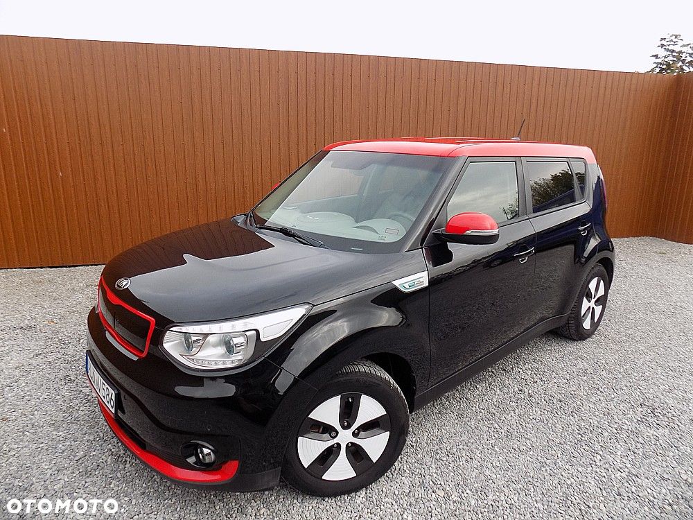 Kia Soul Plug - 2