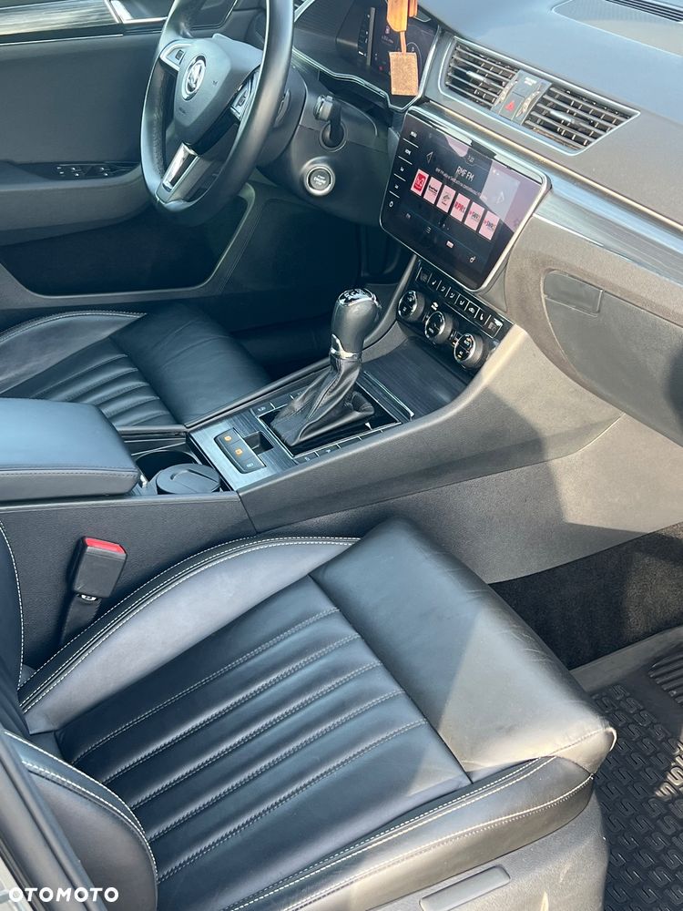 Skoda Superb 2.0 TDI 4x4 DSG Premium Edition - 18