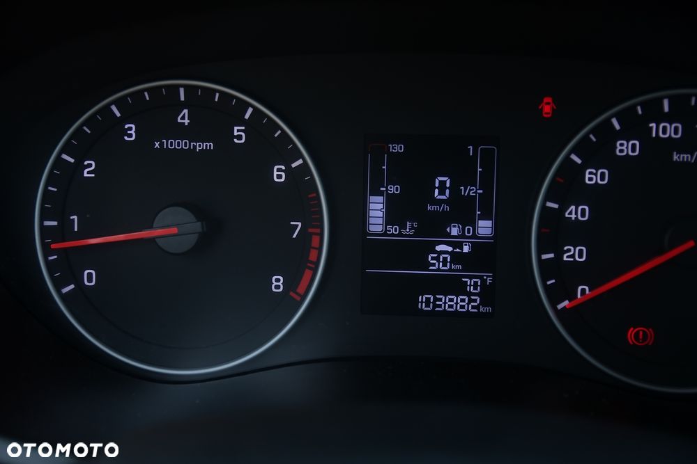 Hyundai i20 1.2 Fifa World Cup Edition - 33