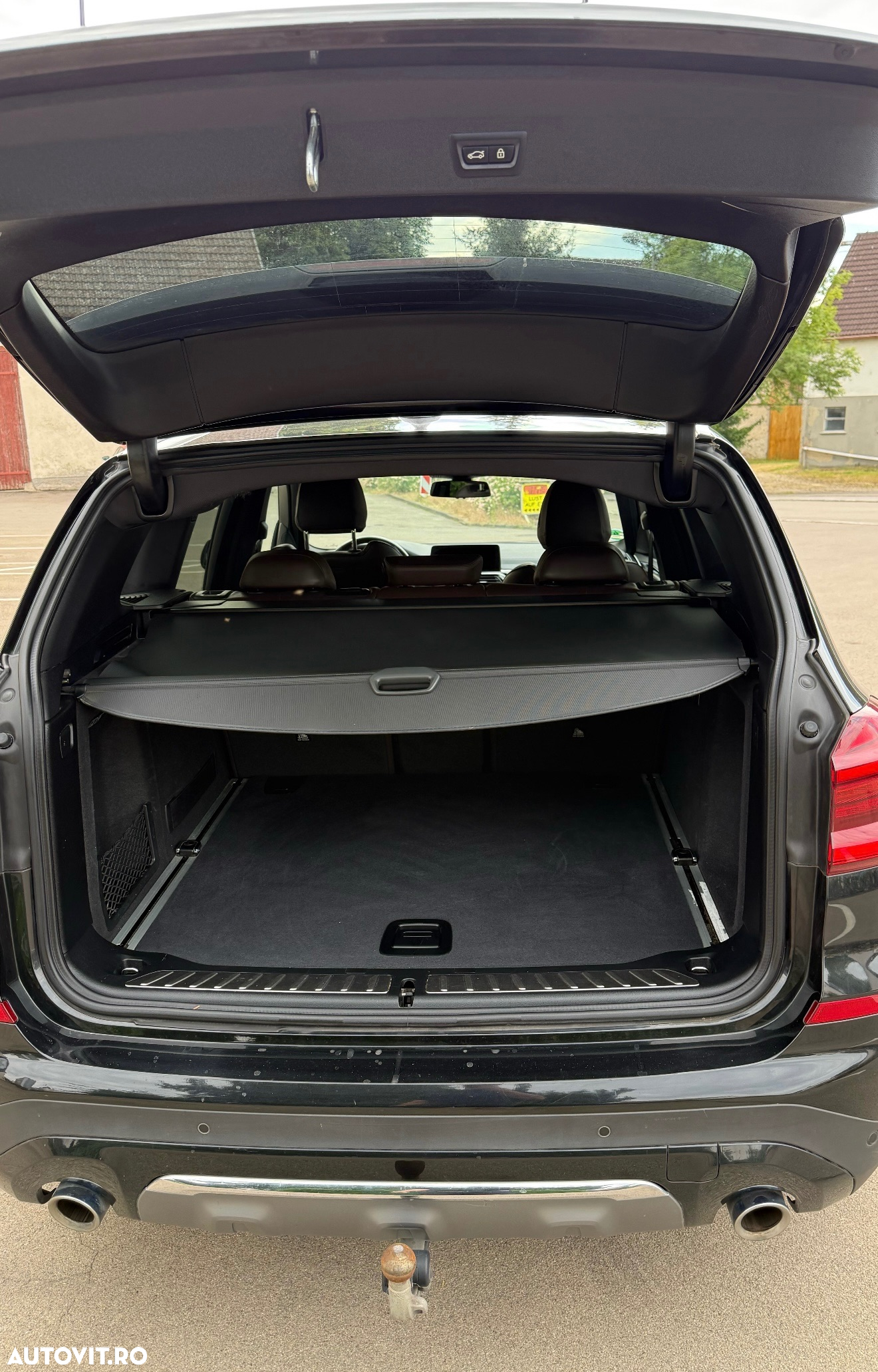 BMW X3 xDrive20i AT Luxury Line - 14