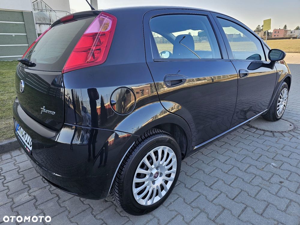 Fiat Grande Punto - 4