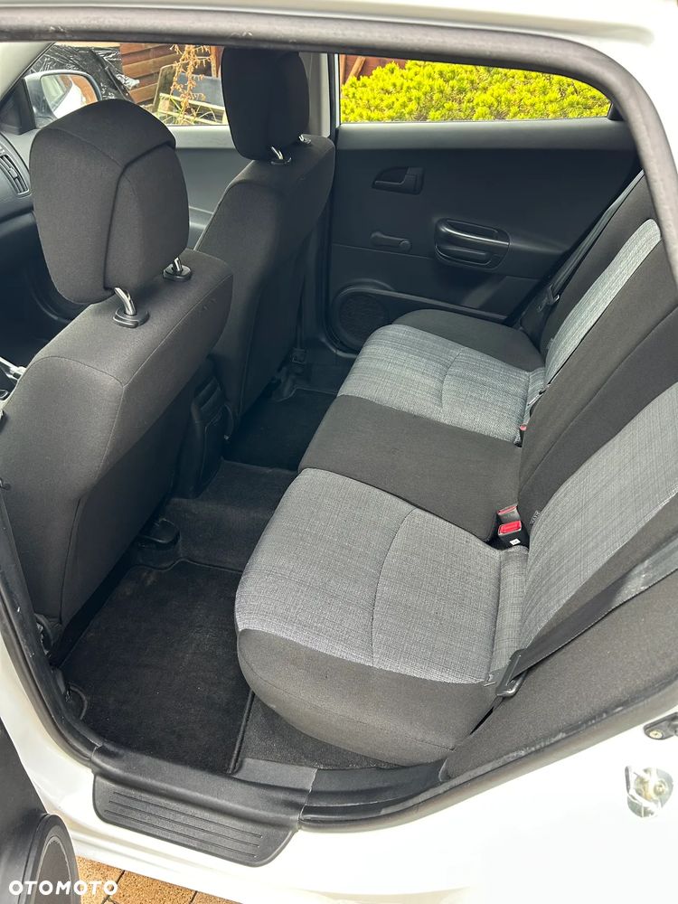 Kia Ceed - 18