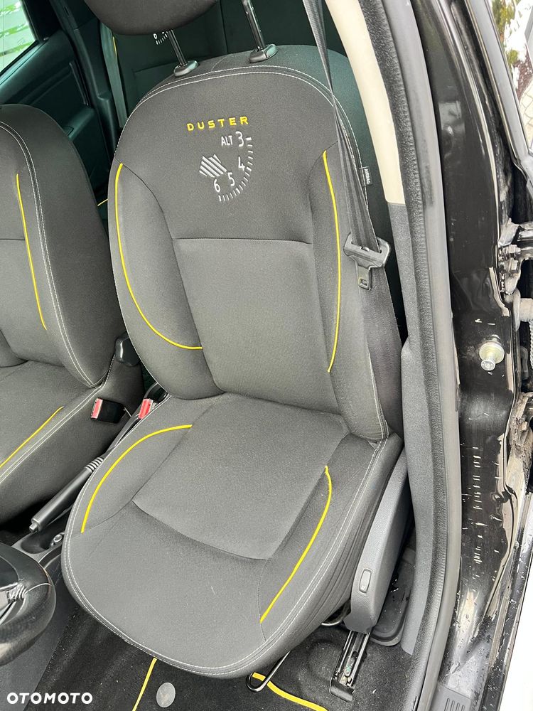 Dacia Duster 1.6 Blackstorm 4x4 - 6