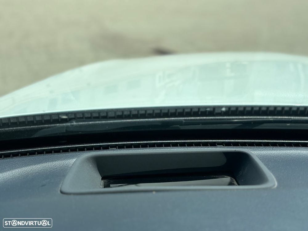Mercedes-Benz C 300 e AMG Line - 14