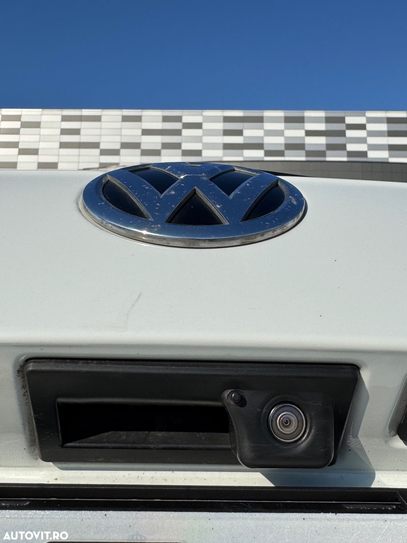 Volkswagen Tiguan - 17
